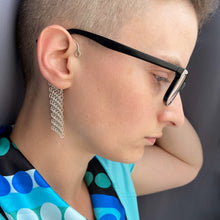 Load image into Gallery viewer, Diagonal Drape Dangle Earring