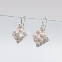 Load image into Gallery viewer, Rising Bubble Diamond Earrings