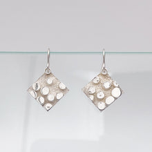 Load image into Gallery viewer, Rising Bubble Diamond Earrings