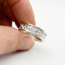 Load image into Gallery viewer, Framed Riverbed Texture Ring