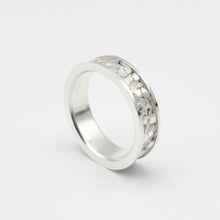 Load image into Gallery viewer, Framed Riverbed Texture Ring