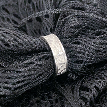 Load image into Gallery viewer, Framed Riverbed Texture Ring