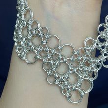 Load image into Gallery viewer, Show Stopper Necklace