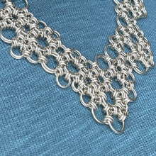 Load image into Gallery viewer, Show Stopper Necklace