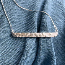 Load image into Gallery viewer, Horizontal Bubble Necklace