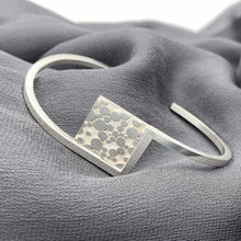 Load image into Gallery viewer, Sidestep Bubble Cuff Bracelet