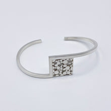 Load image into Gallery viewer, Sidestep Bubble Cuff Bracelet