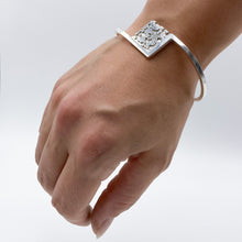 Load image into Gallery viewer, Sidestep Bubble Cuff Bracelet