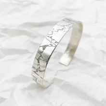 Load image into Gallery viewer, Marble Texture Cuff Bracelet
