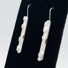 Load image into Gallery viewer, Oblong Rising Bubble Earrings
