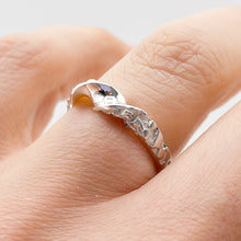 Load image into Gallery viewer, Tapered Twist Ring with Granite Texture
