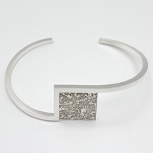Load image into Gallery viewer, Sidestep Breeze Cuff Bracelet
