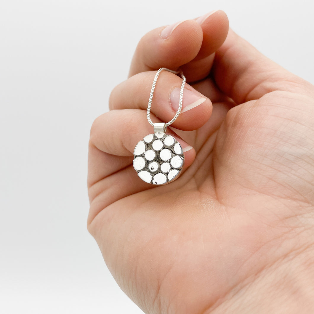 Small Cluster Pendant