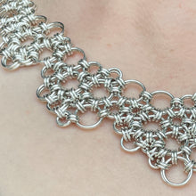 Load image into Gallery viewer, Show Stopper Necklace
